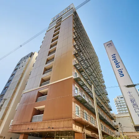 Toyoko Inn Osaka Hankyu Juso-Eki Nishi-Guchi No.2 Отели рядом с достопримечательностью «Станция Juso»