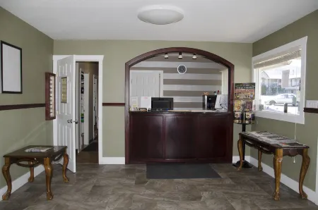 Best Budget Inn & Suites Kamloops Отели в г. Томпсон-Никола