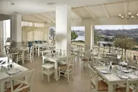 Eva Mare Hotel & Suites - Adults Only فنادق في أجيا بلاجيا