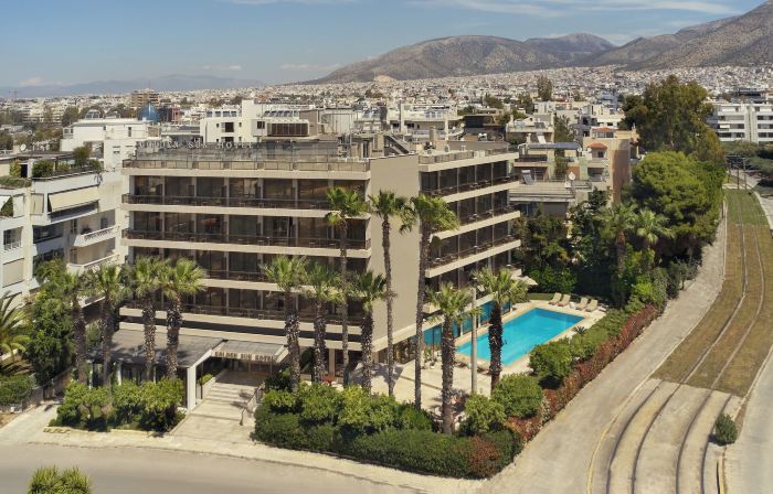 Golden Sun Hotel