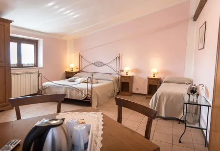 La Piaggia Отели рядом с достопримечательностью «Duomo di San Rufino»