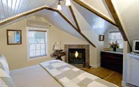 Revere Guest House Hotels in Provincetown