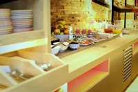 Le M Hotel & Spa Honfleur - breakfast