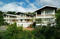 Gem Holiday Beach Resort โรงแรมใน