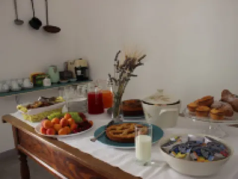 リ ペリーニ ブティック B&B ヴェルノレのホテル