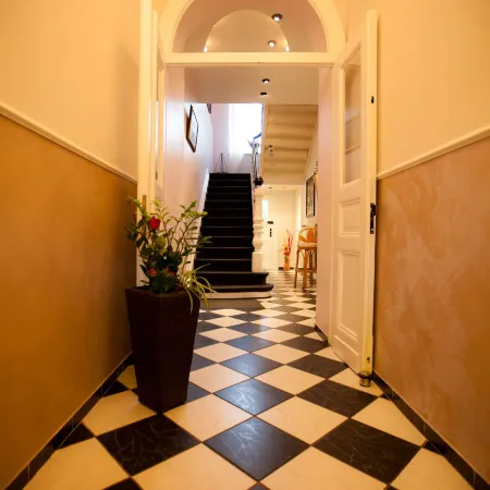 Hotel Carlton Mayfair Отели рядом с достопримечательностью «Штокум»
