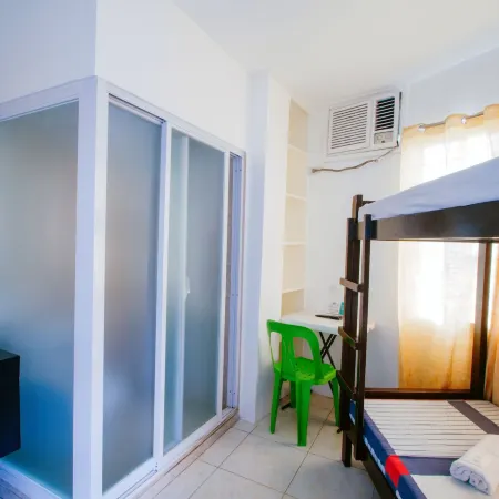 JJ Midcity Inn Hotels in Tabaco