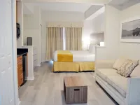 The Point Hotel & Suites Universal Hotels in Orlando