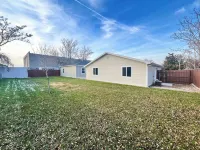 Fully remodeled house for 6 guests in the heart of Midvale Hotels near Midvale Fort Union Station