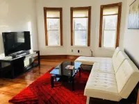 Boston Lodge and Suites