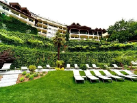 Hotel Finkennest - Panoramic Garden Resort Hotels in Scena
