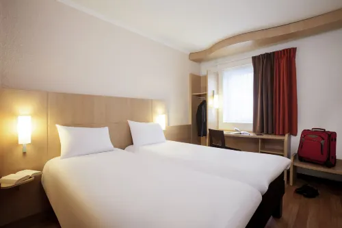 Ibis Nantes Centre Gare Sud