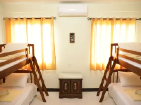 Yogi-Homestay Hotel berhampiran Belau National Museum