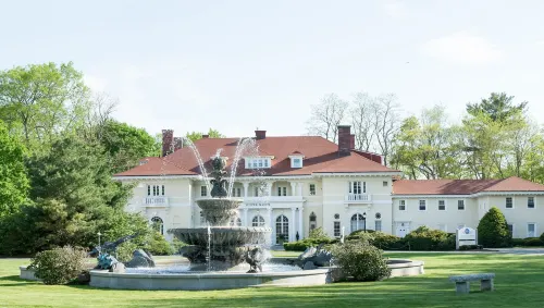 The Wylie Inn and Conference Center at Endicott College Hotels in Ipswich