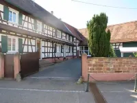 Maison d'hôtes Aux Deux Cigognes Hotel di Bischwiller