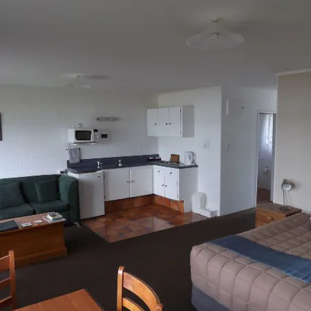 Harbour View Motel
