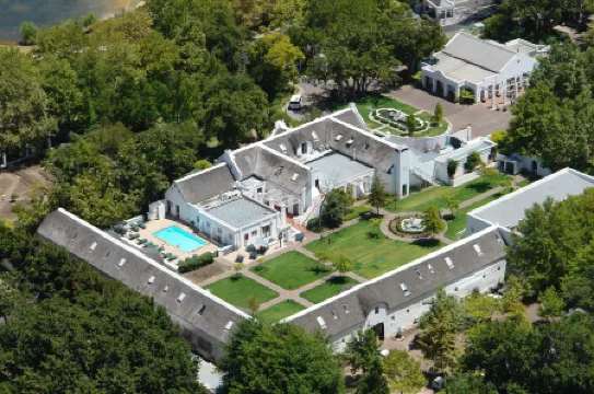 Erinvale Estate Hotel & Spa Отели рядом с достопримечательностью «Vergelegen Wine Estate»