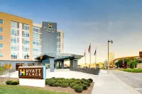 Hyatt Place Milwaukee/Downtown Hôtels à proximité de l'Milwaukee Lawrence J Timmerman Apt
