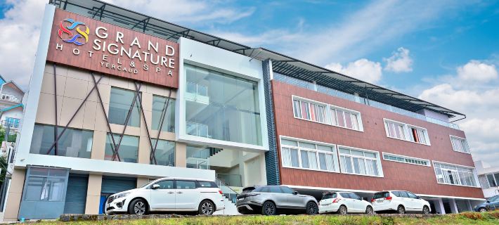 Grand Signature Hotel & Spa Hotels in Salem