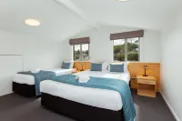 Clearbrook Motel & Serviced Apartments - balcony