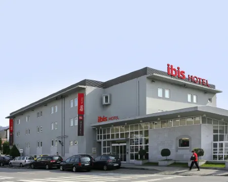Ibis Guimaraes Centro Hotels in Guimaraes