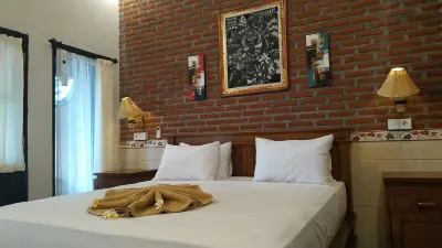 Eliska Sari Bungalows Sumberkima Hotel dekat Pulau Menjangan