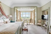 The Mole Resort - Hotel Rooms