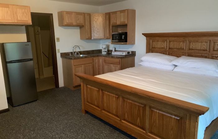 Eagle View Motel & Retreat