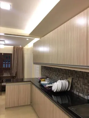 บ้านพักและรถตู้แสนสงบให้เช่า - บังกะโล