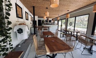 Hotel Cantarana