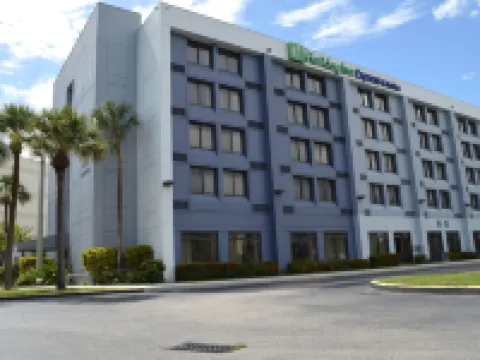 Holiday Inn Express & Suites MIAMI - HIALEAH by IHG Hotels in Hialeah