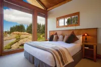 Fiordland Lodge Hotels in Te Anau