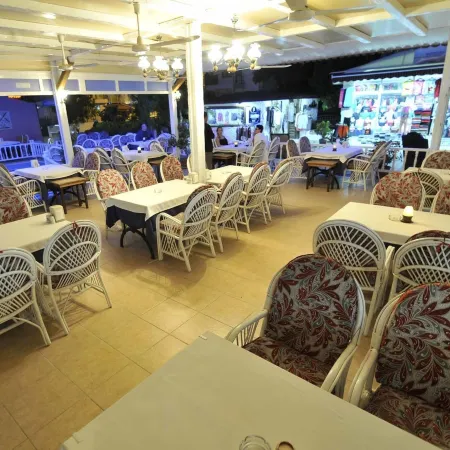 Sun Kiss Hotel