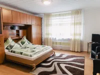 Apartmenthaus am Achteck Hotels in Darmstadt