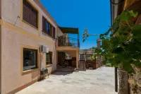 Villa Coral - Pools