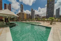 Hotel Oásis Atlântico Imperial - parking