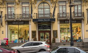 Opera Passage Hotel & Apartaments