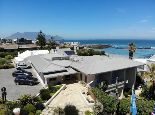 The Sir David Boutique Guest House Hotels in Bloubergstrand