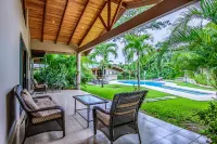 Hidden Palms Hotels in Nosara