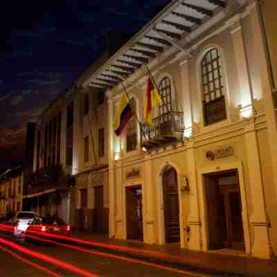 聖路西亞屋 - 廣場酒店 Hotel Exterior