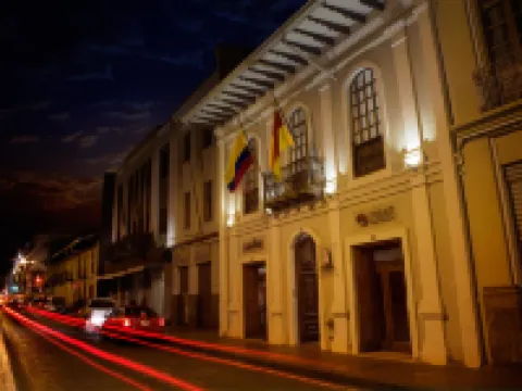 Santa Lucia House - Forum Hoteles en Cuenca