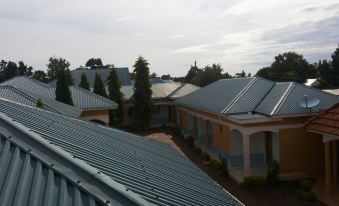 Lira Tasha Hotel