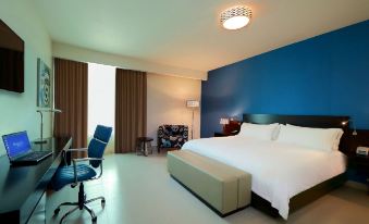 Hampton Inn by Hilton Panama