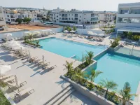 Abacus Suites - Pools