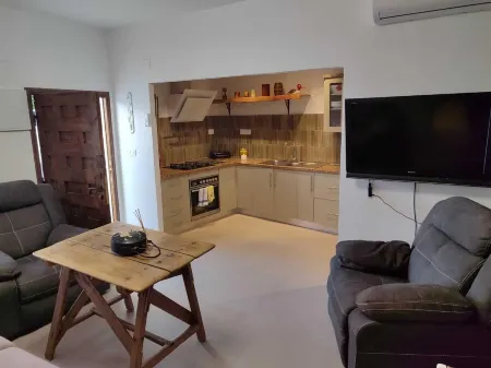 Mina25 by 7Escalones