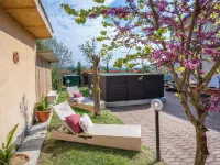 Borgo House in Florentine Hills with Pool Hotels in Fucecchio