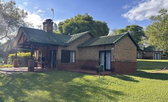 White River Selfcatering at Greenway Woods House No 9