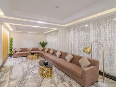 South Hotel Suites