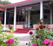 斯卡都桑果樹大陸酒店