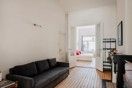 Brussels Benit Ixelles House Отели рядом с достопримечательностью «Парк Тенбош»
